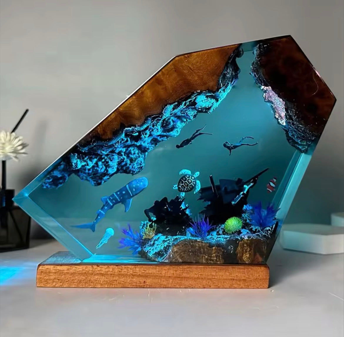 Ocean lamps